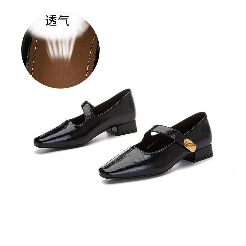 Sheepskin pad Mary Jane shoes women's 2025 spring new pointed Velcro fashion single shoes women's casual versatile women's shoes