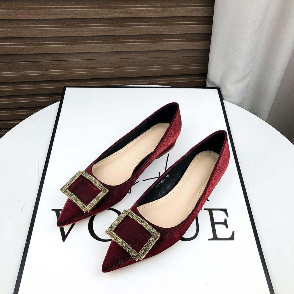 Pointed flat shoes temperament rhinestone rhinestone soft sole commuting shallow mouth single shoes