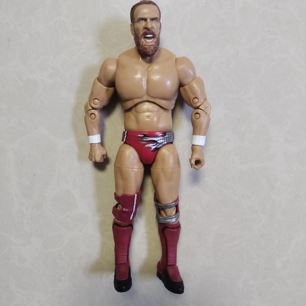 Genuine AEW UFC WWE Fighter &Wrestler Articulated Action Figures,16cm Tall Official Collectible Toys and Desk Ornaments