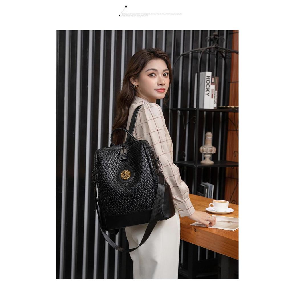 2024 Nowy damski plecak projektant wysokiej jakości miękka skóra prosty splot modny plecak duża pojemność torby szkolne na ramię