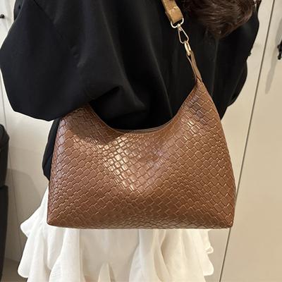 Pu Popular Fashion Woven Tote Bag 2025 New Portable Large Capacity Simple Niche Design Armpit Bag