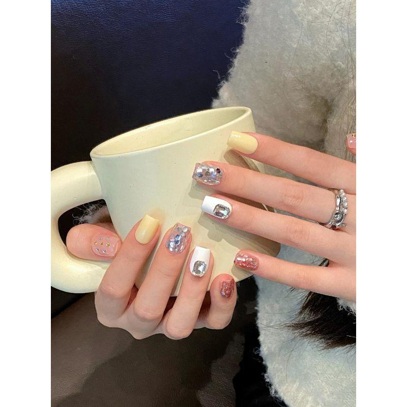 

2024 Новинка Доступная Роскошь Нарядные Наклейки для Ногтей с Самоцветами Бриллиантово-Белые Универсальные Короткие Инстаграмные Ручной Работы Носимые Ногти Size XS-ultra short ladder