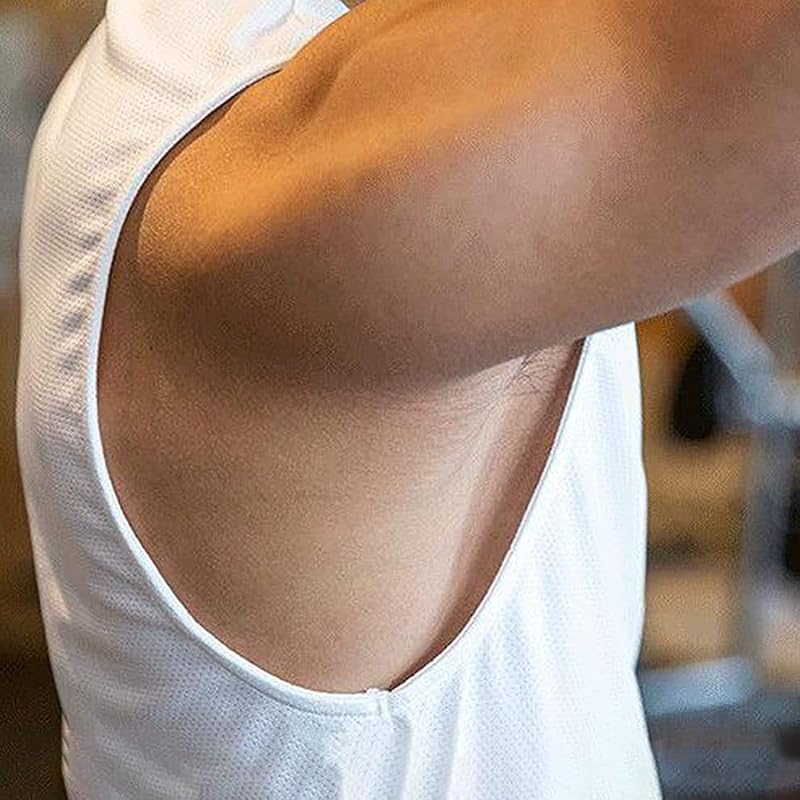 [iEndyCn] Men's Tank Top Training Wear U-neck Sleeveless Fitness T-shirt Muscle Training Sports Sleeveless Sportswear Body Building Muscle Fit