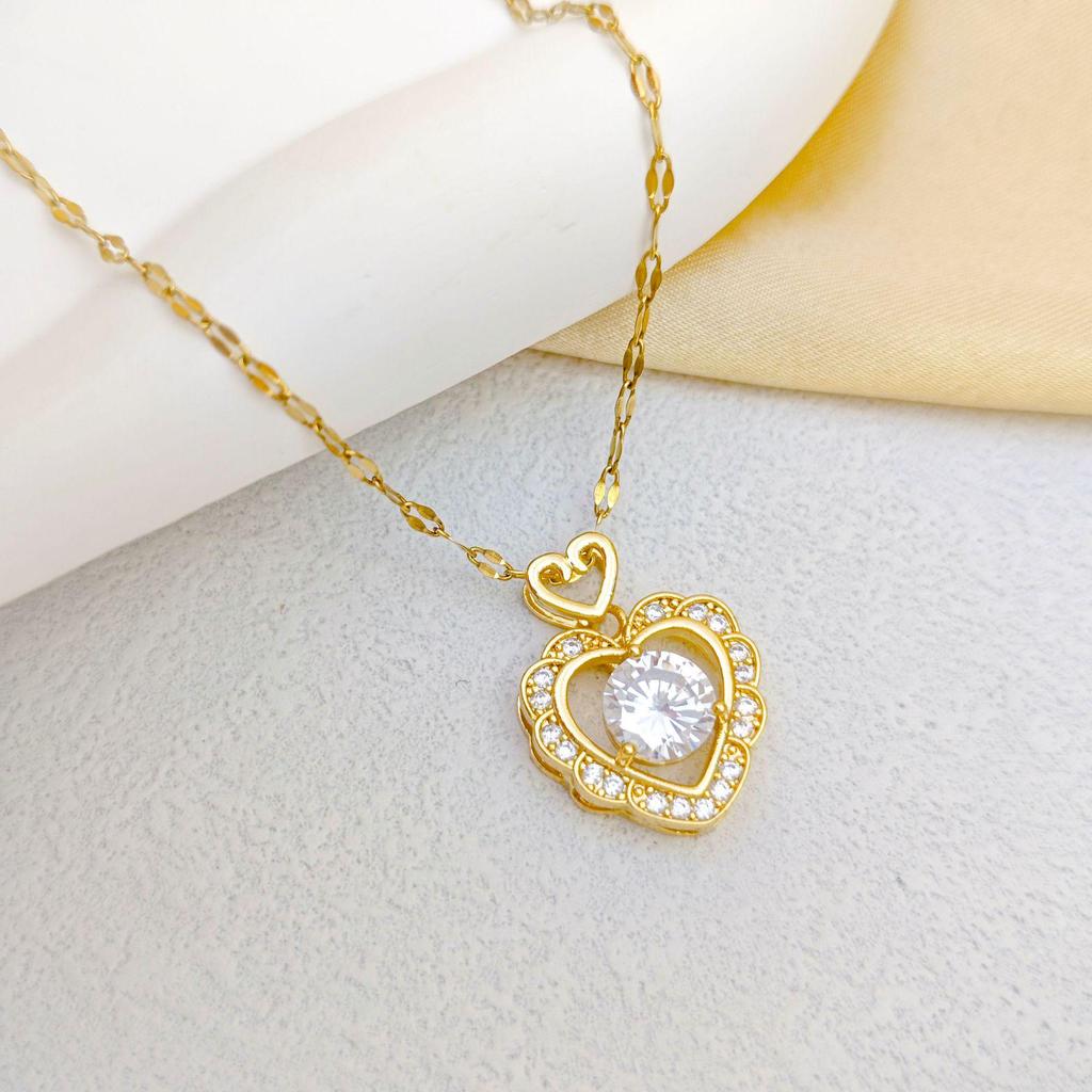 Women's Gold-Plated Copper Necklace: Luxury Fu Lu Pendant Clavicle Chain - Versatile Fashion Accessory