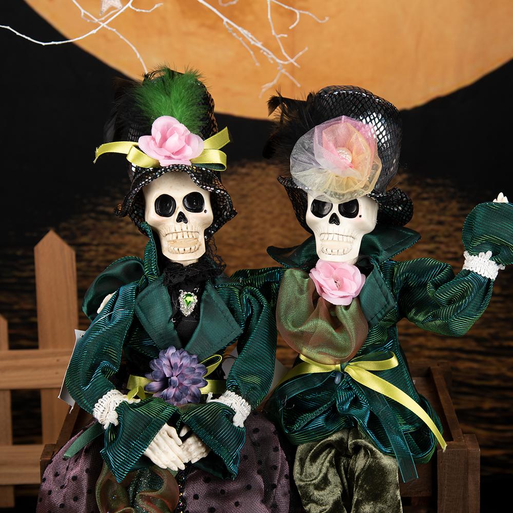 Halloween Romantic Skeleton Couple Figurines Craft Gothic Bride Groom Art Sculpture Groom Home Window Hanging Pendants Ornaments