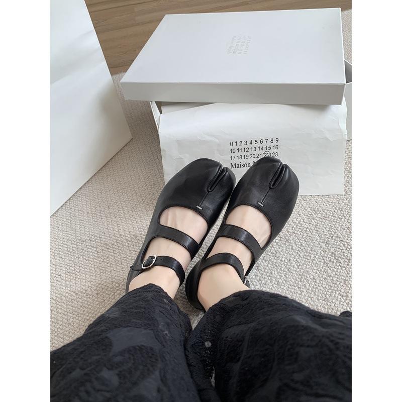 

Sheepskin upgraded version~ Grape mother same double-breasted buckle with pig s trotters split-toed shoes Mary Jane shoes design sense single shoes w 39