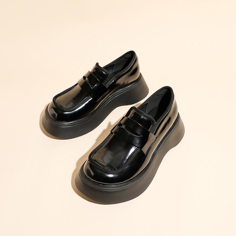 Neues Nischendesign Japanischer Stil Muffin-Boden Kleine Lederschuhe College-Stil Ein Pedal Erhöht Großer Kopf Einzelne Schuhe Damen