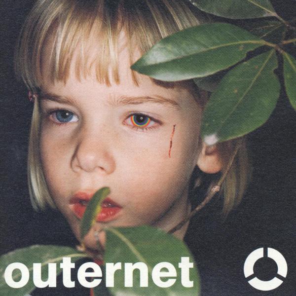 

CD GLOBE - Outernet AVCG70008 Avex Globe 2001 Japan Japanese Pop/Rock