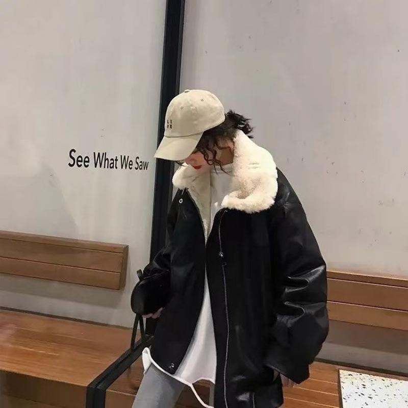 Leather Jacket Women's Fleece Thickened New Fur Integrated Retro Leather Jacket Loose Motorcycle Clothes