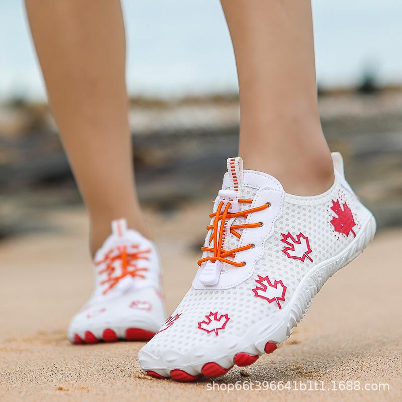 Couple shoes wading beach shoes men's non-slip diving socks women's snorkeling swimming rafting shoes yoga soft shoes