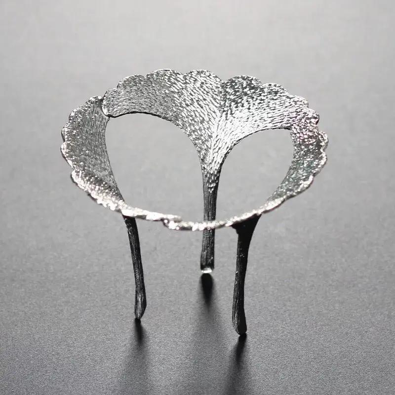Alloy Ginkgo Leaf Tea Strainer Base Gold and Silver Color Three-Foot Cover Pot Lid Holder Three-Leaf Tea Filter Tea Accessories