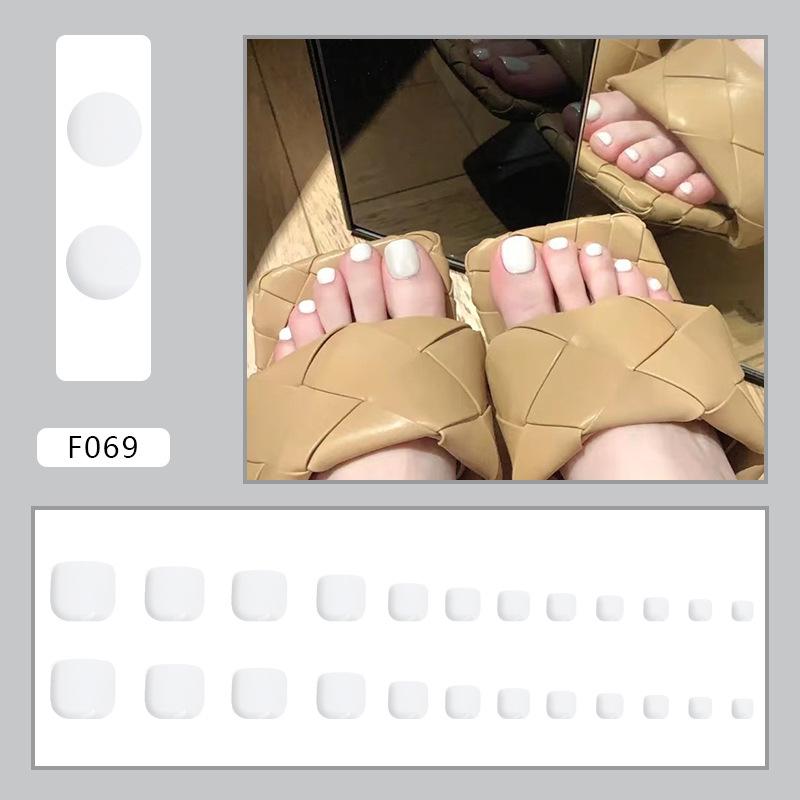 

Pure and simple milk white foot nail polish bright white fake nail wearable manicure piece 24 pieces boxed nails