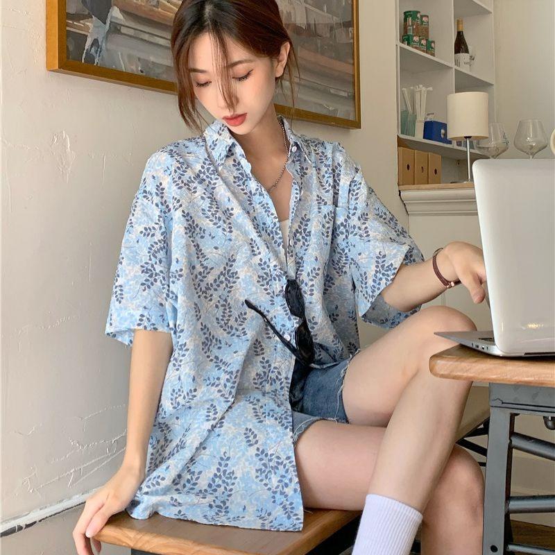 Printed Style Women's Shirts Loose Turndown Collar Single Breasted Ladies Short Sleeved Blouse Summer Fashionable Casual Famale Top
