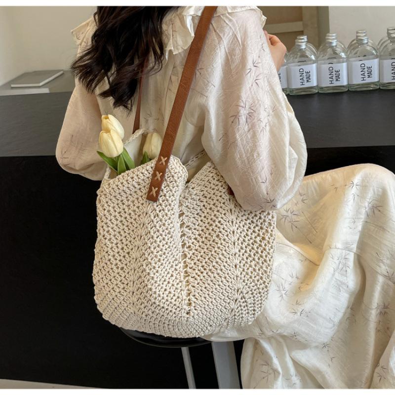 Vacation Style Simple Hand-crocheted Woven Bag Vacation Shoulder Woven Bag Vintage Versatile Beach Bag Women's Bag
