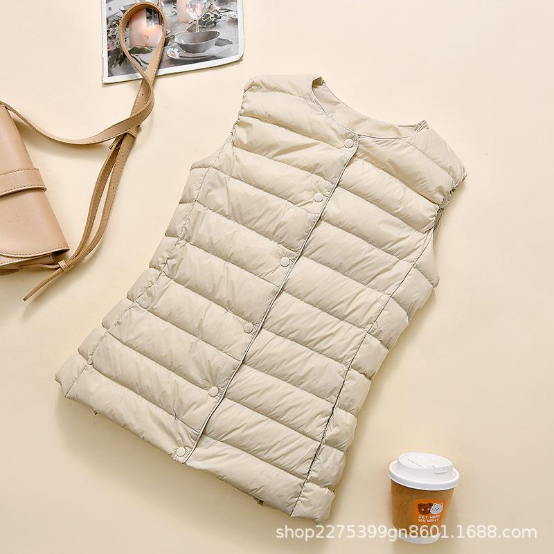 Gilet Dowm ultraléger automne hiver pour femmes d'âge moyen 2024 nouveau col rond rembourré sans manches vestes chaudes grande taille