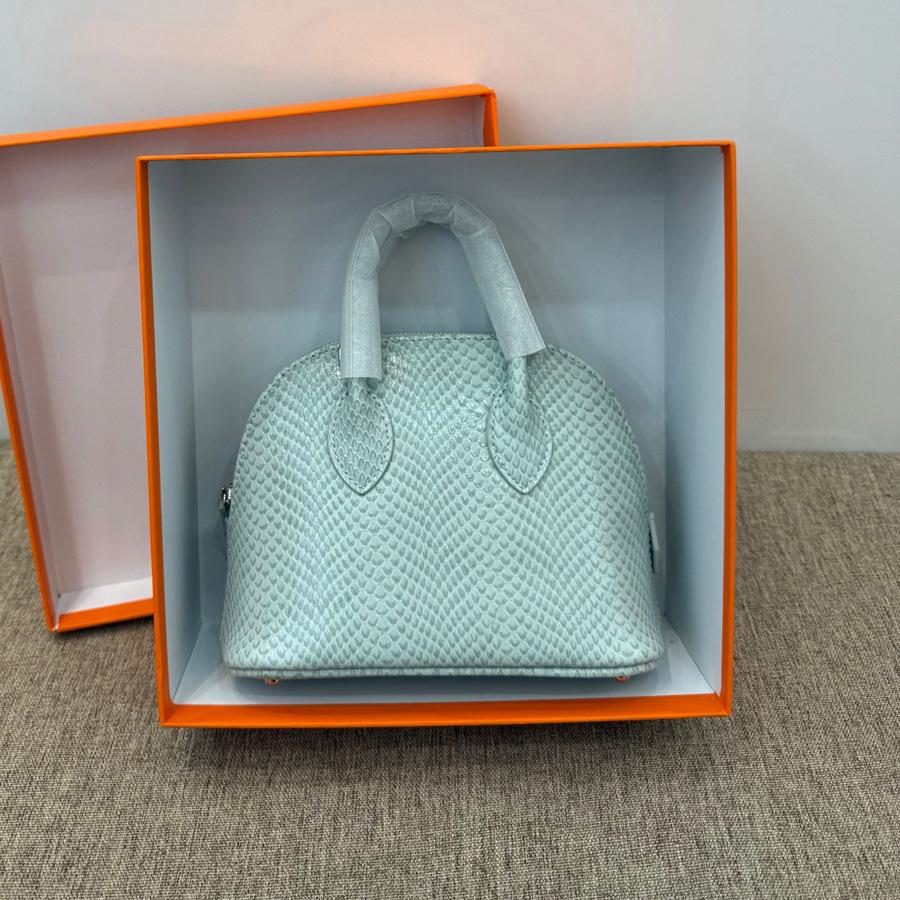 Hand Carry Mini Shell Bag 2026 New Versatile Snake Pattern Cowhide Bowling Bag Genuine Leather Shoulder Messenger Bag Small Bag