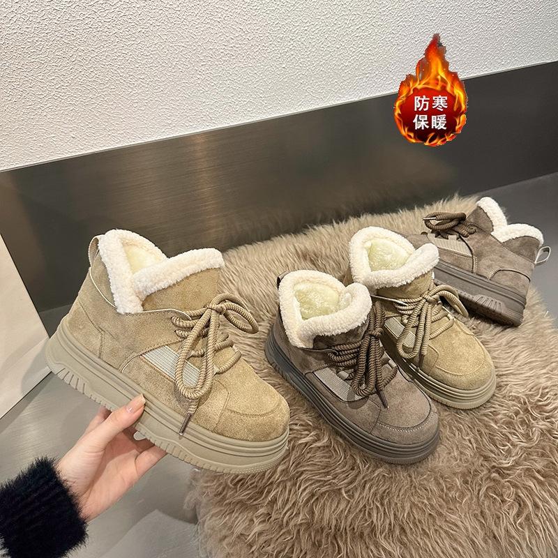 Thick fleece thick-soled snow boots women's shoes sports wind 2025 new autumn and winter warm cotton shoes fleece board shoes flat bottom