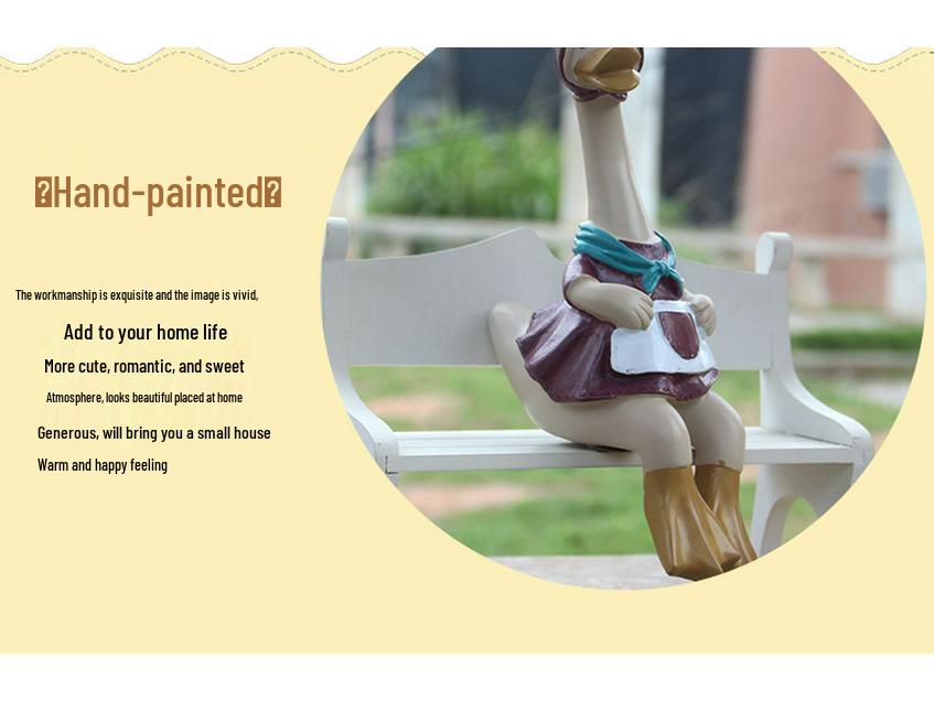 Resin Figurine Set: Cartoon Duck Couple for Home and Garden Decor