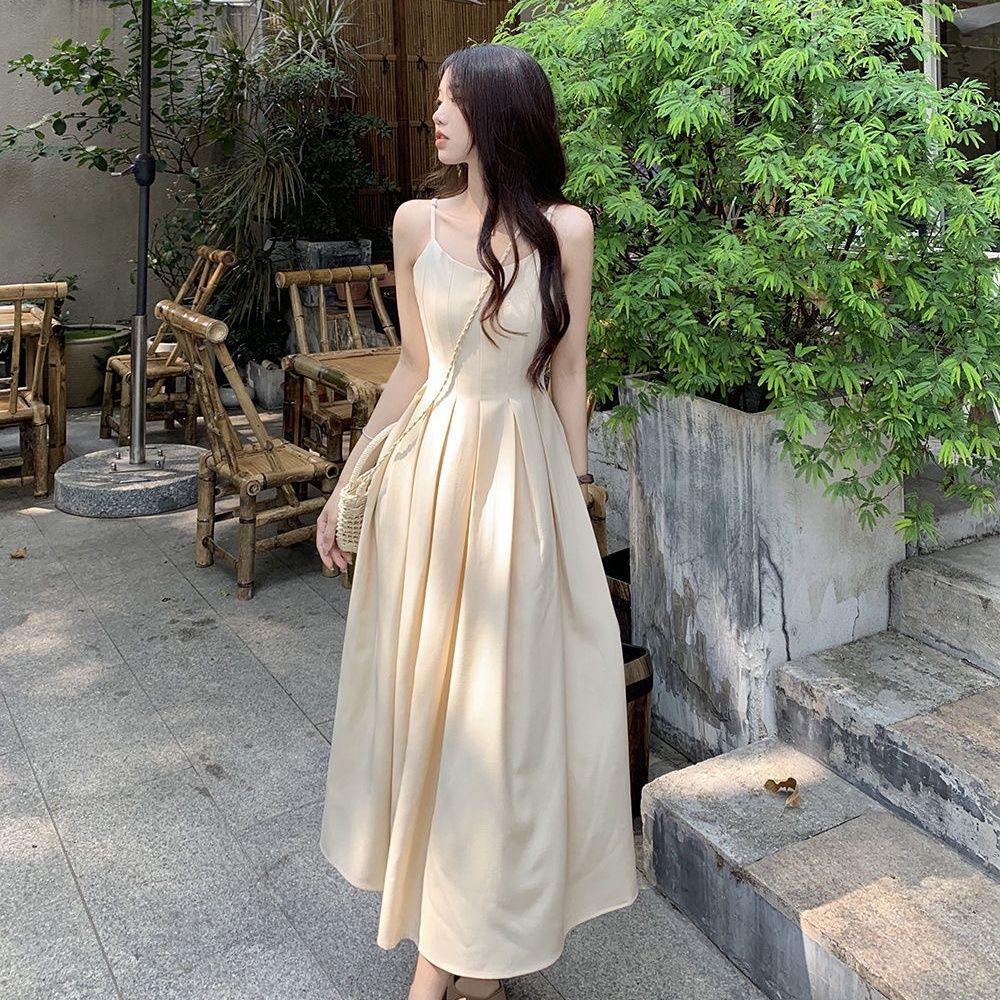 Women's Summer 2024 Sleeveless French-Inspired Pleated Waist Sling Dress