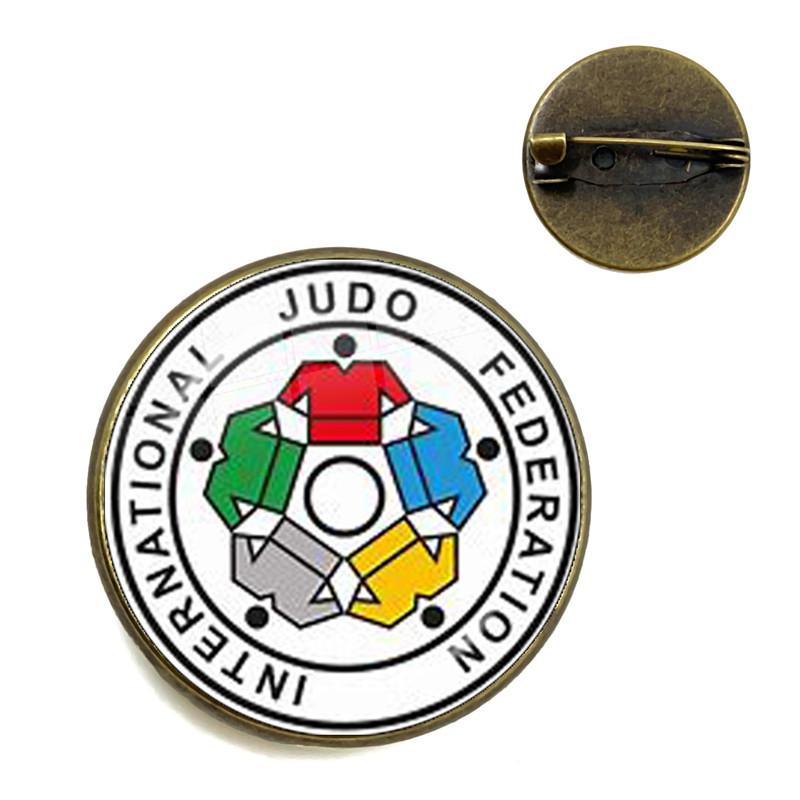 2021 Trendy Sports I Love Judo Brooches Pins Men Women Karate Jewelry High Quality Handmade Badge Brooch Gift