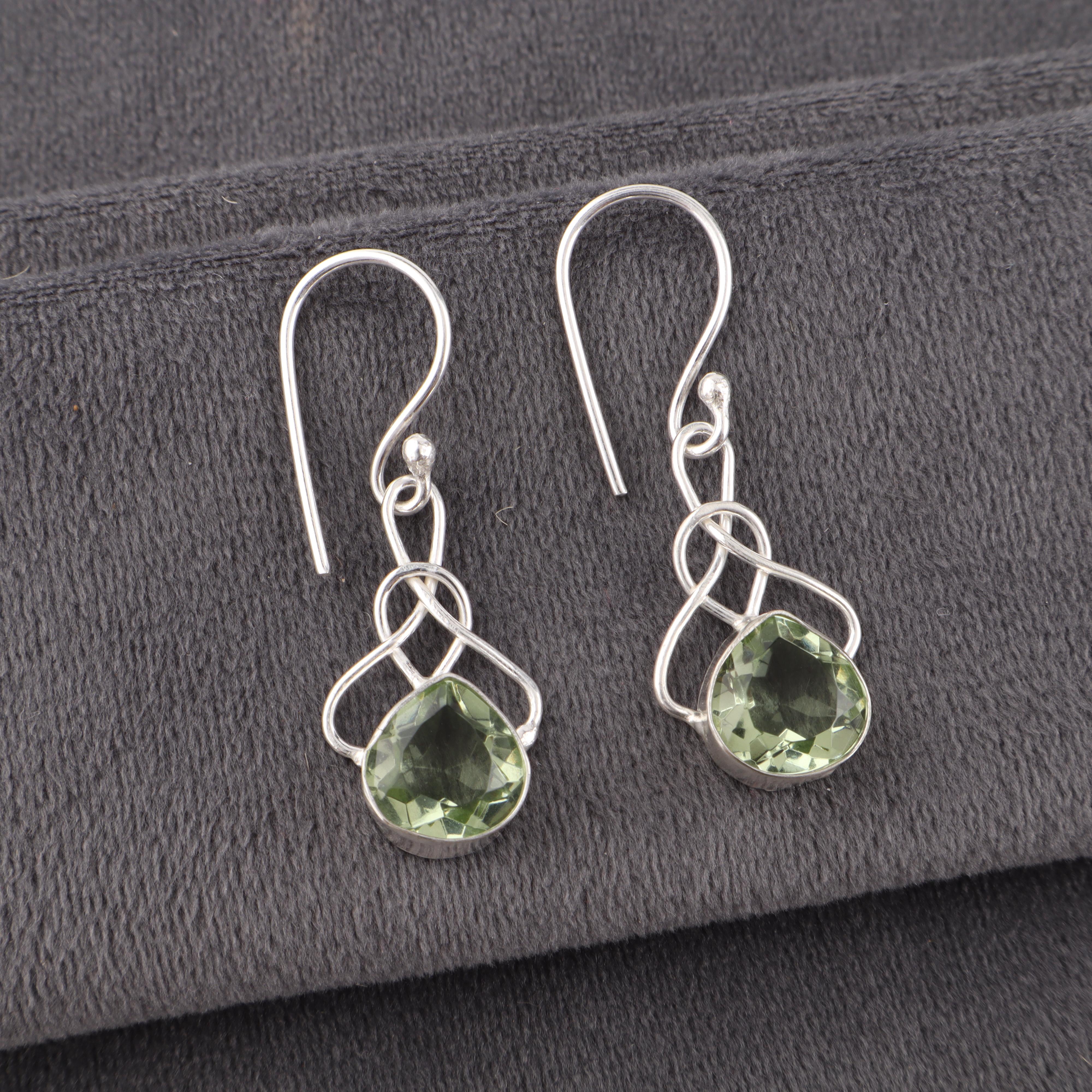 

Серьги с драгоценными камнями из зеленого аметиста, серьги из стерлингового серебра 925 пробы, украшения ручной работы, подарок для мамы 1.50 Inches зелёный