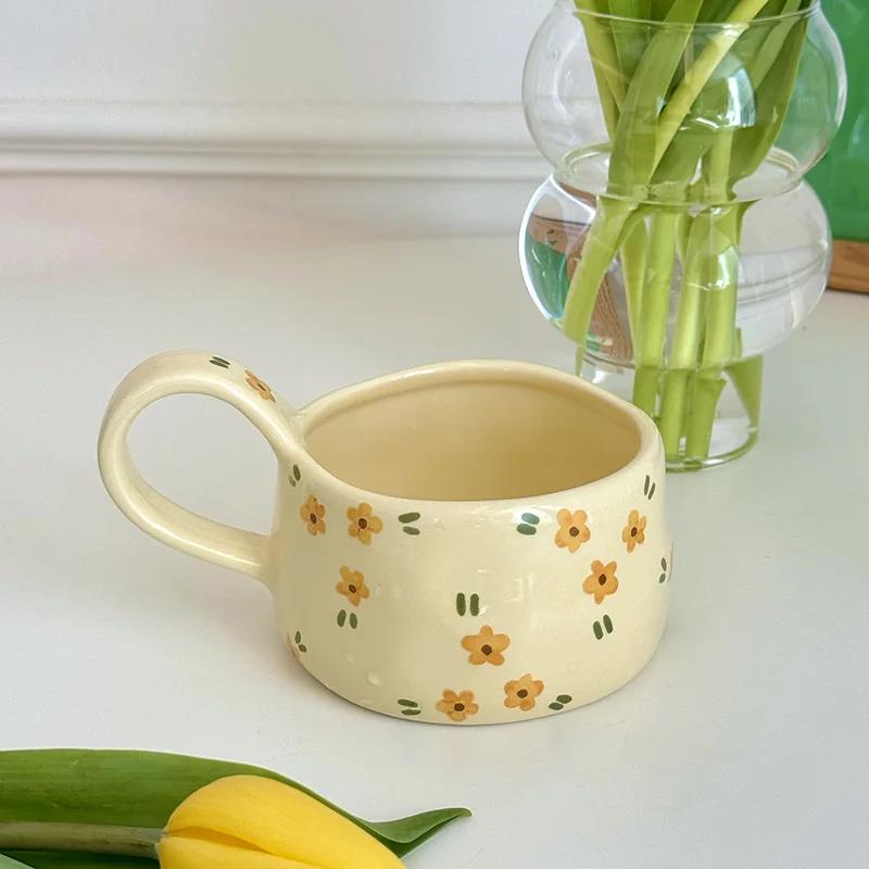 Cream Yellow Ceramic Mug Korean Style Cute Flower Pattern Coffee Cup Hand Pinched Irregular Mug Breakfast Milk Tea Cups Watercup