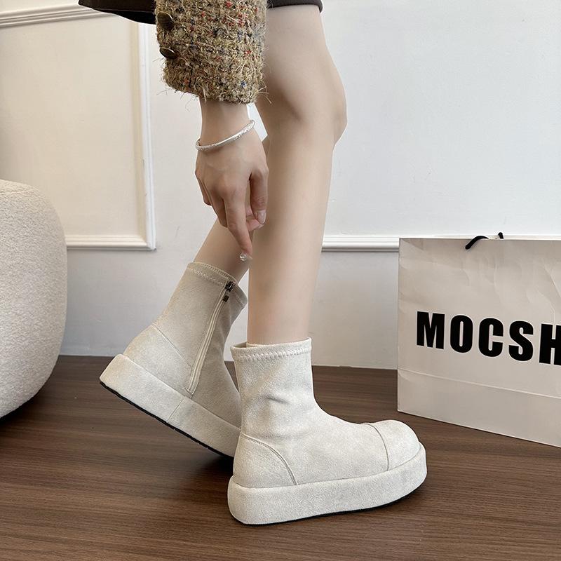 2025 new muffin thick-soled small black suede Martin boots women's shoes new autumn and winter single boots show small feet