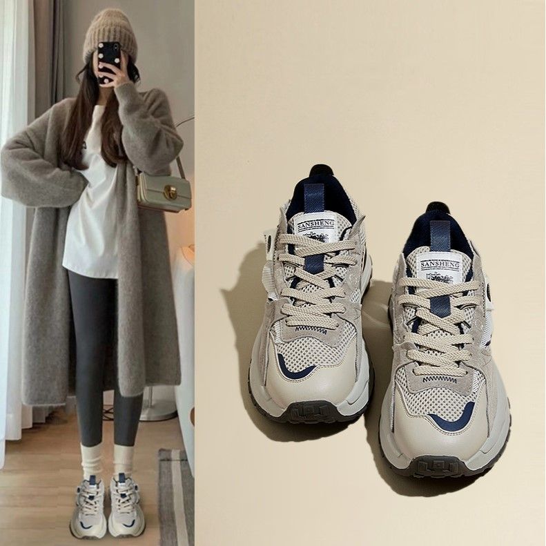 Women's Shoes Versatile Women's Shoes Shark Pants Shoes Versatile Lightweight Sneakers