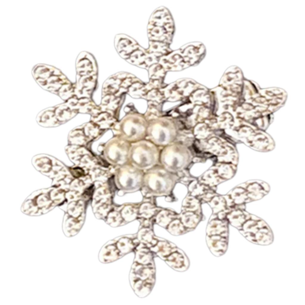 Snowflake Hair Clip Christmas Barrette Sweet Christmas Flat Clip Hairpin Christmas Elegant Hair Clip for Bunches