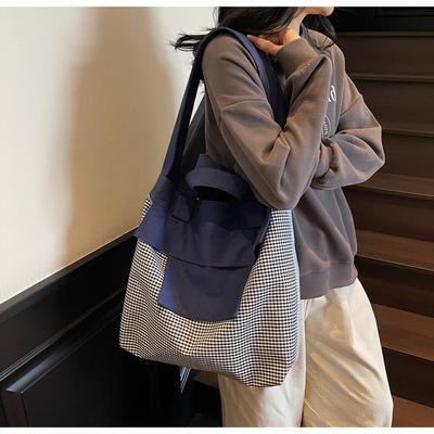 Neue modische hochwertige Tragetasche mit großem Fassungsvermögen Schulterstofftasche Damen Pendler Mode Mehrfachtasche