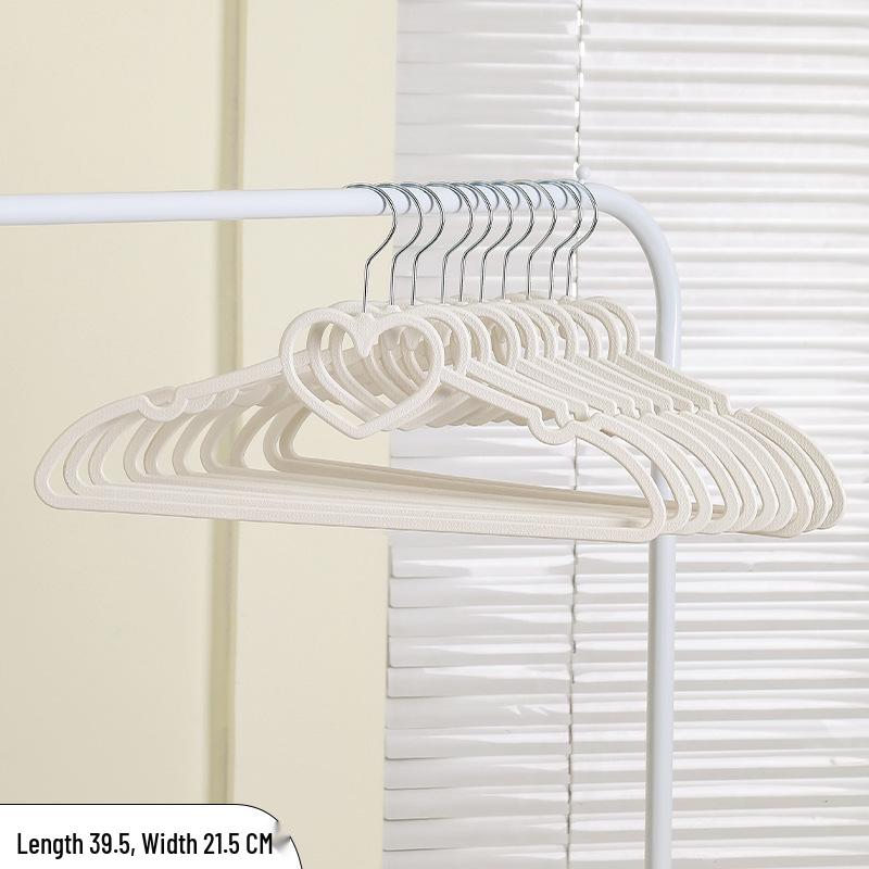 Seamless Heart Hanger: Non-Slip, Girly Princess Style for Home and Dorm Storage
