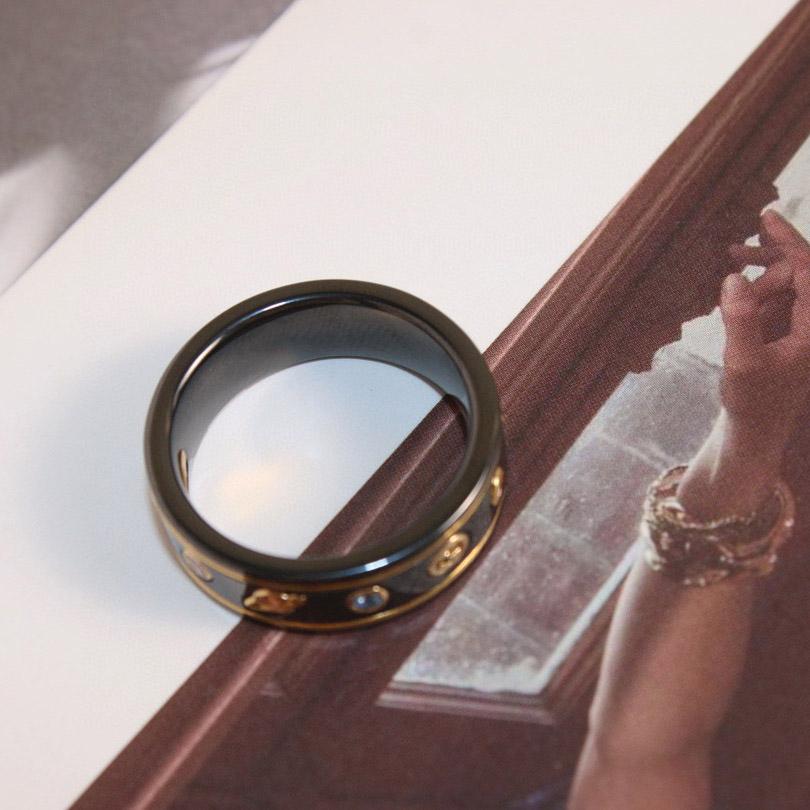 

2023 Новый Популярный Бренд Винтажные Женские Кольца Роскошные Ювелирные Изделия для Женщин Дизайнерское Кольцо Превосходное Качество Модные Классические Керамические Кольца 10 чёрный