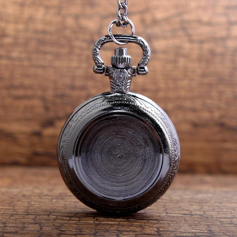 

Творческий и персонализированный романтический подарок для пар. Карманные часы в стиле ретро для мужчин и женщин. К канавке часов можно прикрепить фотографии.