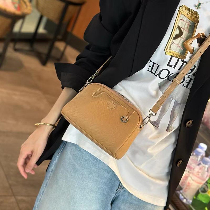 Niche Design New Genuine Leather Women's Bag Spring Summer Versatile Top Layer Cowhide Women's Shoulder Crossbody Simple Trendy Small Practical Bag