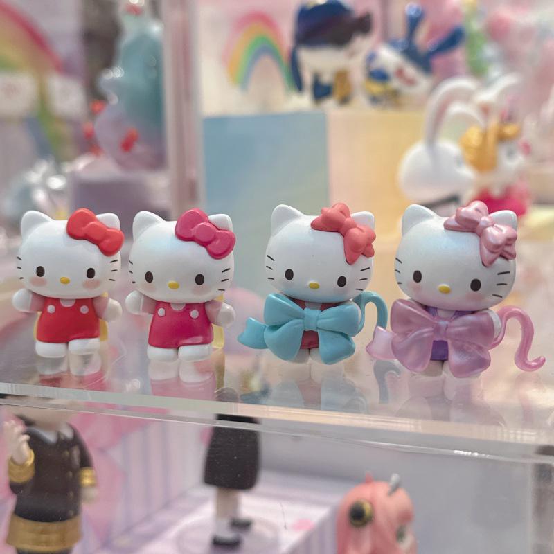 Sanrio Hello Kitty Love Bow Series Blind Box Figurine