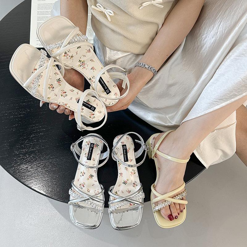 French open-toed rhinestone sandals 2025 spring new fashion outer wear thick heel square head one-word buckle with skirt women's shoes