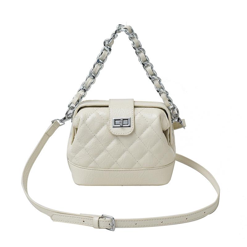 Bag Women's 2025 New Fashion Simple Casual Versatile Rhombus Hand Carry Chain One Shoulder Crossbody Clip Shell Bag