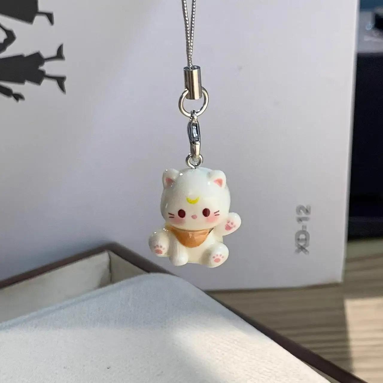 

3pcs Fashion New Cartoon Small Cat Cute Keychain Phone Chain Resin Keyring Bag Pendant Couple Key Chains Gifts Women for Jewelry бежевий