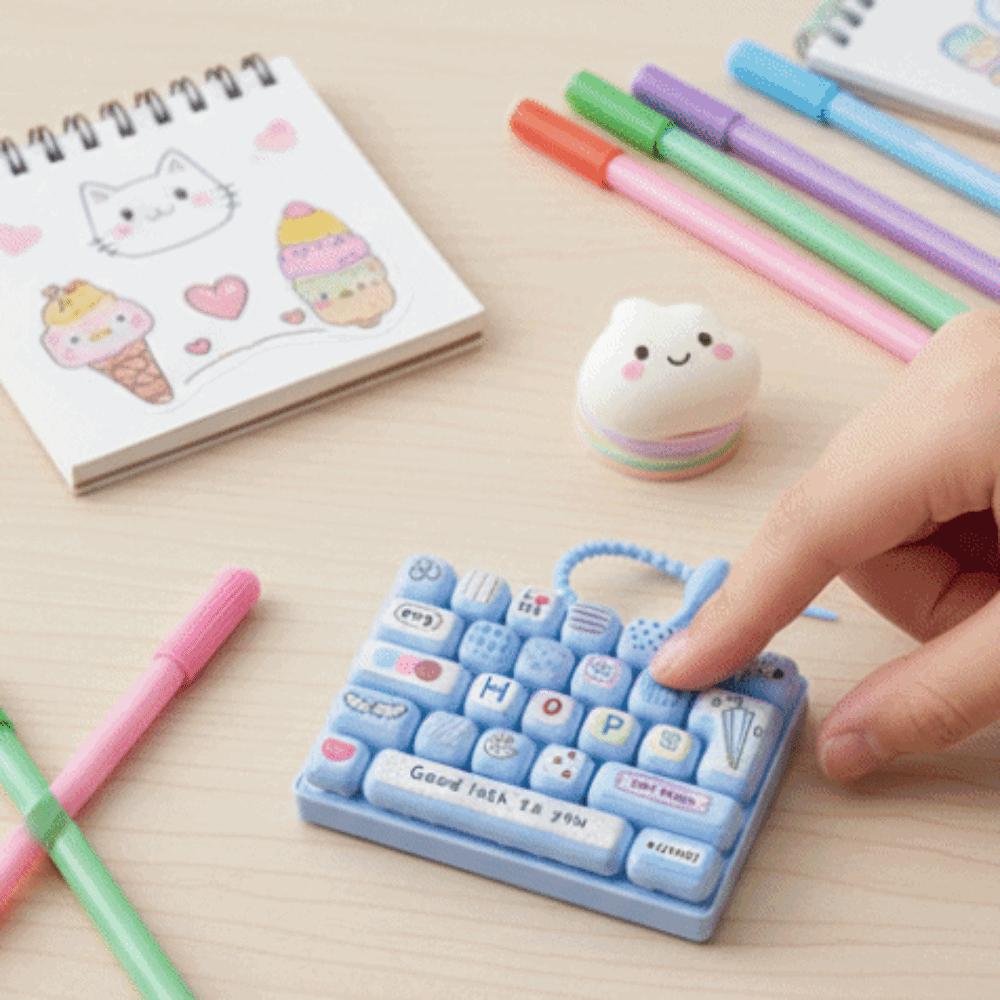 Keycap Clicker 26 Key Keycap Keychain Never Closed Keyboard Keychain  Children Gift