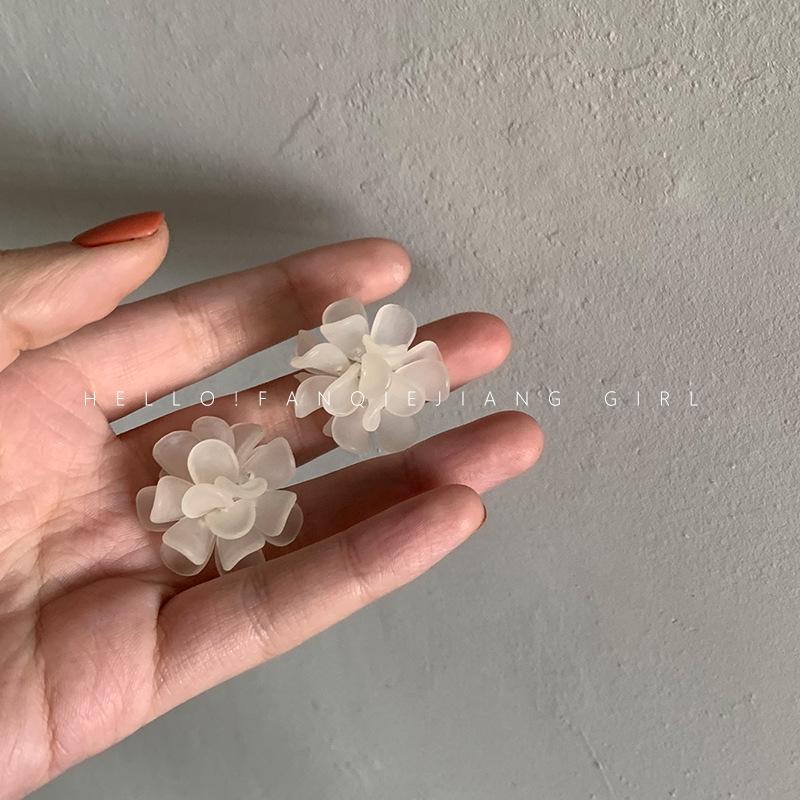Pendientes de botón de esmalte coreano minimalistas retro en forma de corazón con perlas