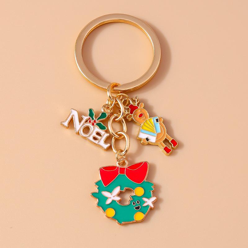 New Enamel Christmas Keychain Snowman Santa Claus Key Rings for Car Key Holder Women Girl's Handbag Pendants Jewelry Gifts