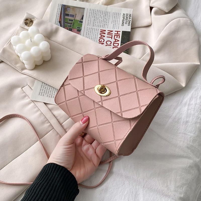 Fresh and age-reducing small square bag spring and summer new product diamond embossed women's shoulder crossbody bag wholesale women's bag