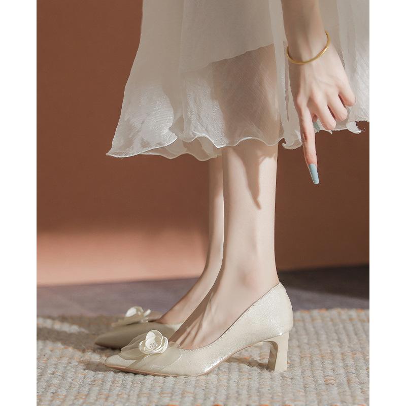 Nai Pai~ Flower Main Dress Wedding Shoes Thick Heel Not Tired Feet Satin White Engagement High Heels Dress Single Shoes Women's Daily