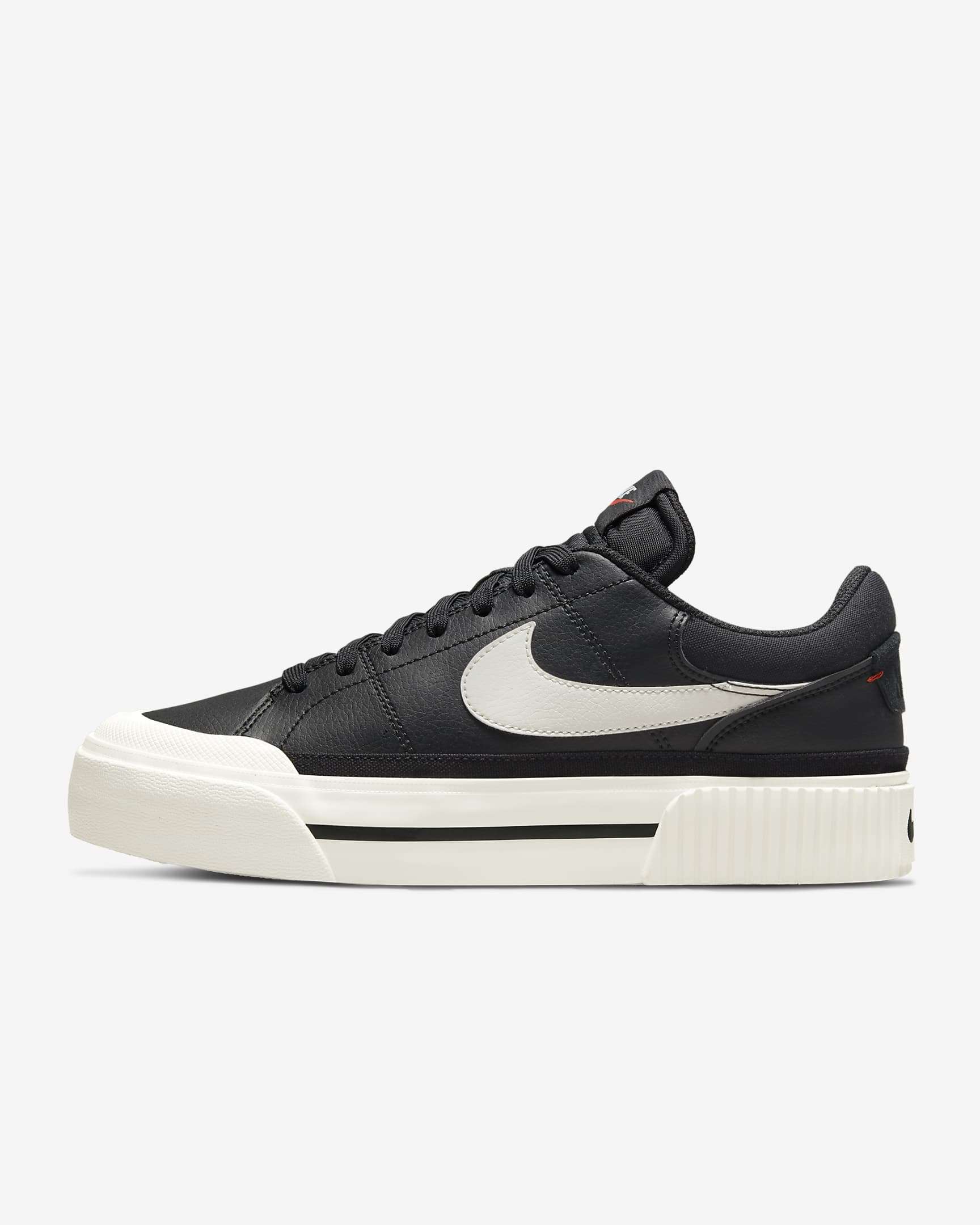 

Женские кроссовки Nike Court Legacy Lift DM7590-001