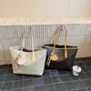 Large-capacity Bag Women's Summer Versatile 2025 New Casual Simple Shoulder Bag Popular Commuter Tote Bag This Year