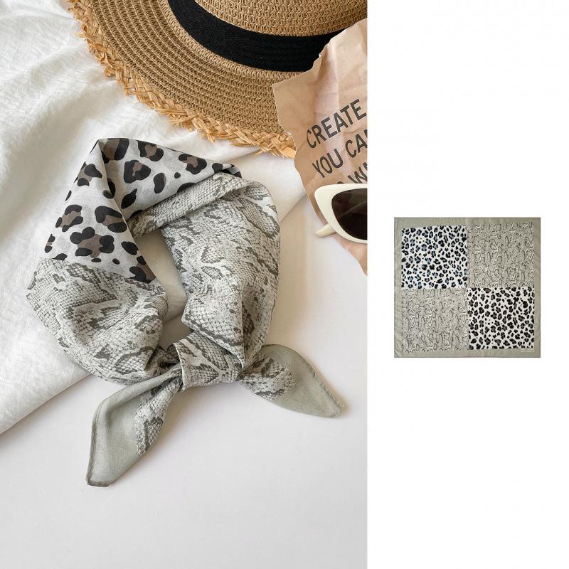 Fashion Cotton Leopard Print Square Scarf Silk Scarf Women'S Neck High-End Scarf Neck Decoration Retro Headscarf Scarf