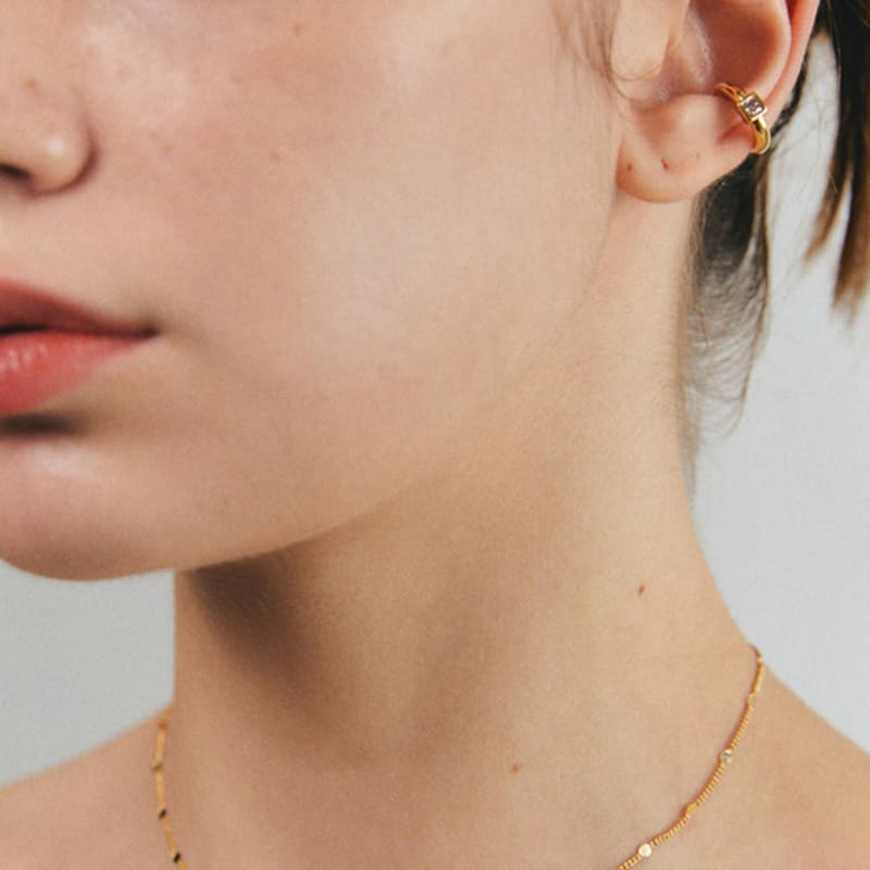 Apple Pie Order Gold Layered N. (Dot Chain)