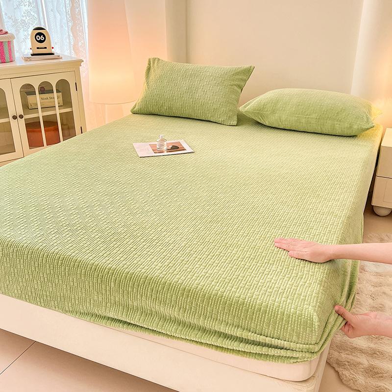 Milk Fleece Carved Fleece Single Mattress Fleece Non-Slip Simmons Bedspread Three-Piece Mattress Protective Cover Bedding