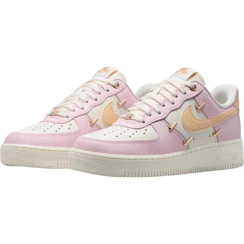

Nike Air Force 1 Women s Cushioned Sneakers 38
