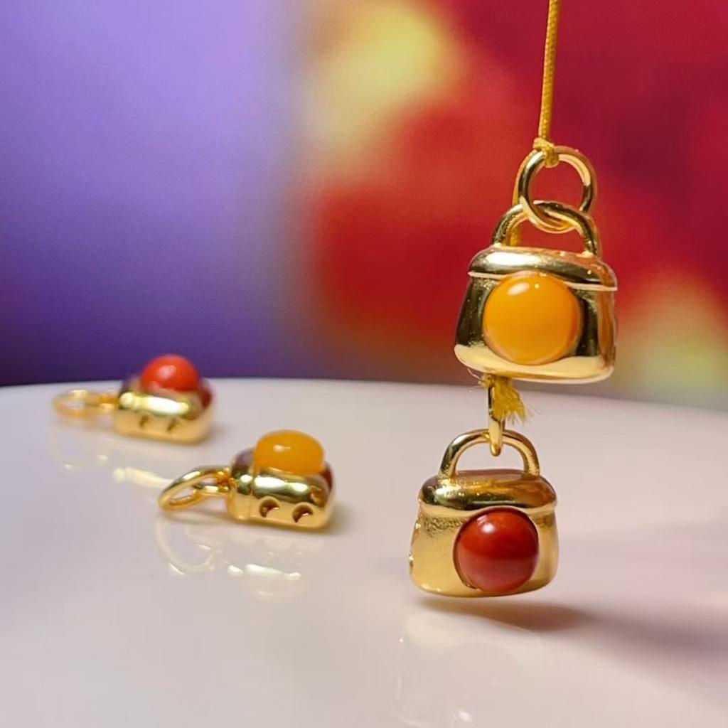 5Pcs, Aura Healing Gemstone Pendant with Golden Accents, Stylish Handmade Lock Shape Charms for Jewelry Making DIY Necklace Materials 9×10mm